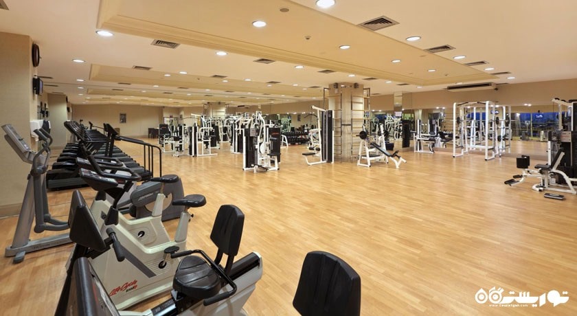 سالن بدنسازی هتل پورتوبلو ریزورت اند اسپا